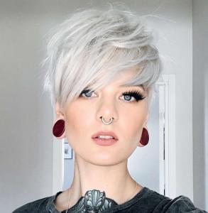 Katrin Berndt Short Hairstyles - Likeeed