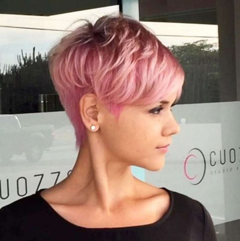 Classic Elegance: The Textured Pink Pixie